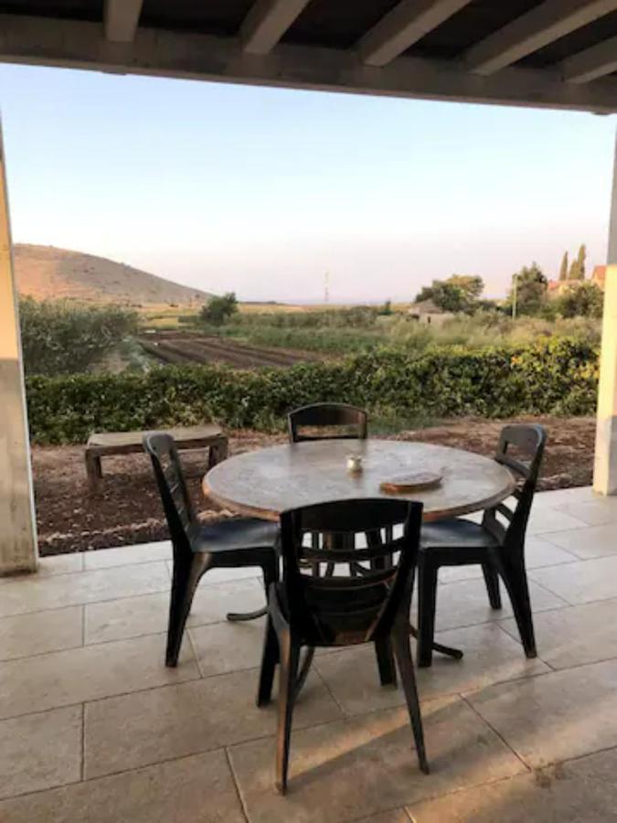 Villa המקום של גיא Sede Eli'ezer Exterior foto